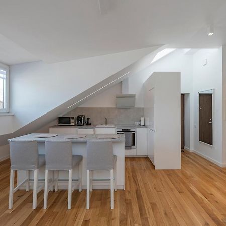 White 1 Bd Old Town Apartment By Hostlovers Kowno Zewnętrze zdjęcie