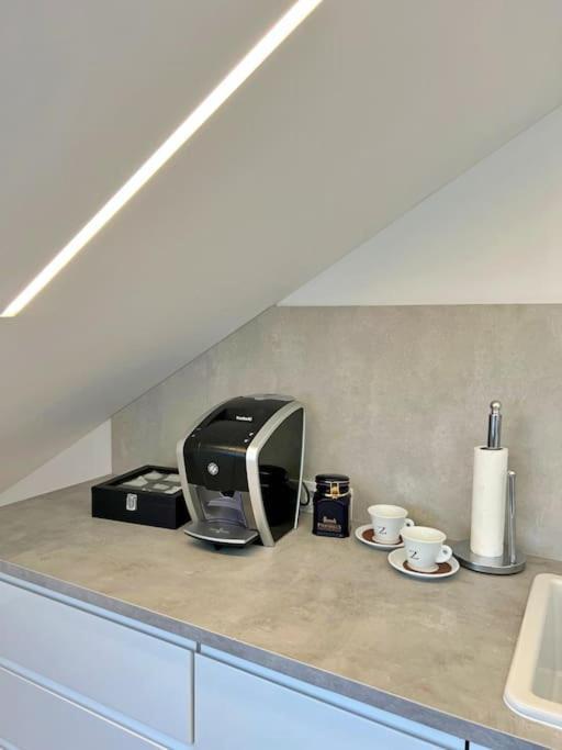 White 1 Bd Old Town Apartment By Hostlovers Kowno Zewnętrze zdjęcie