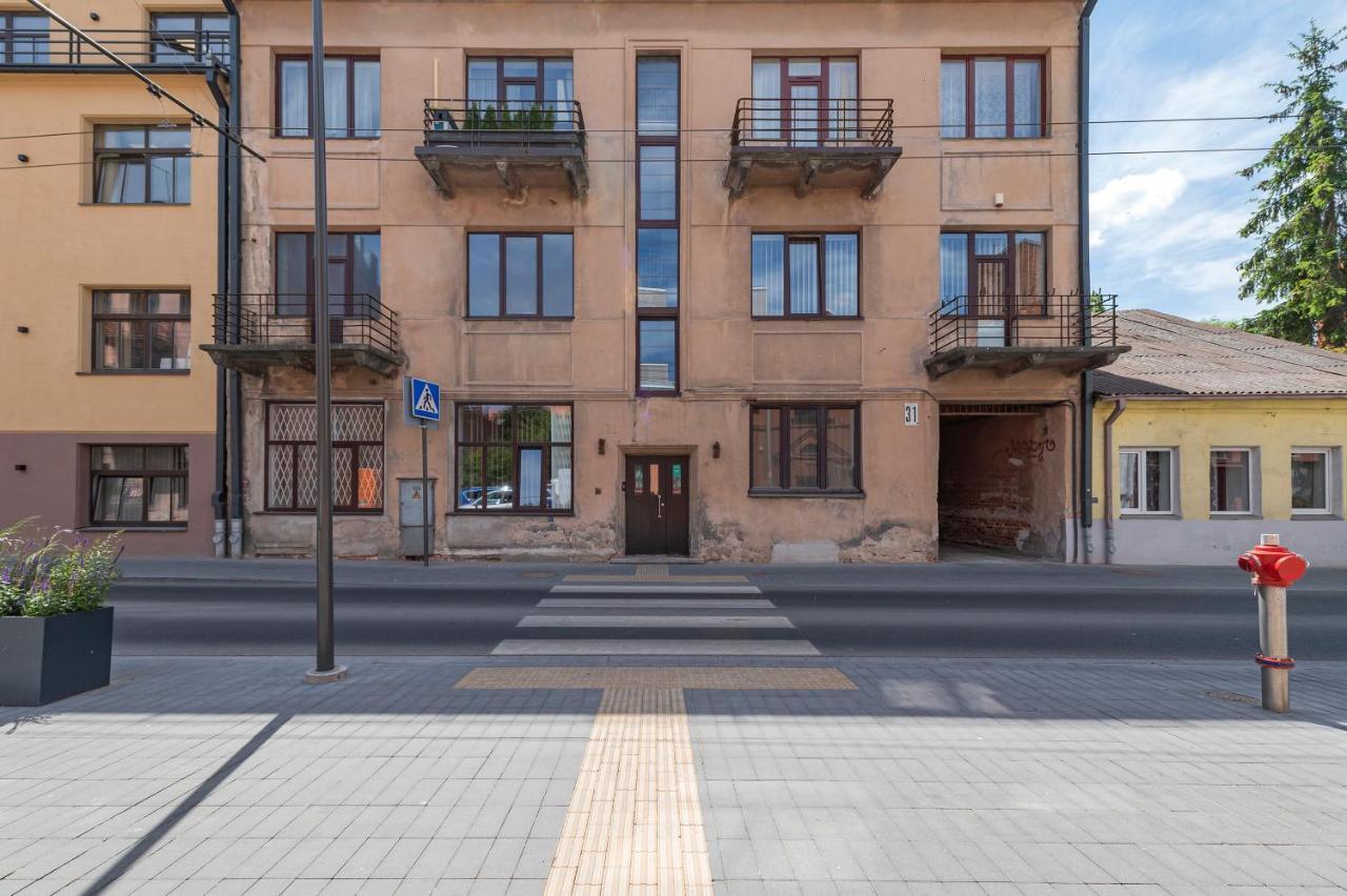 White 1 Bd Old Town Apartment By Hostlovers Kowno Zewnętrze zdjęcie